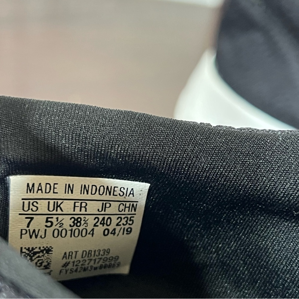 Adidas cloud foam mesh WoMen's Black Slip-On Shoes light weight & comfy 7  GUC - Picture 14 of 16